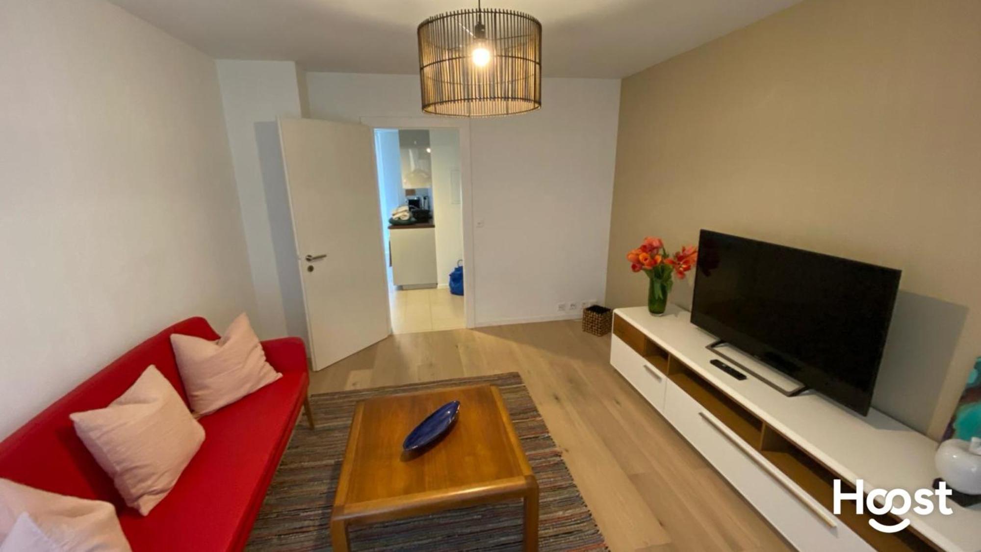 H2 With 3,5 Rooms, 2Br, Living Room And Kitchen, Central And Quite Zurique Exterior foto